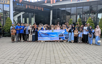 MTs SABILUL MUTTAQIN : RIHLAH ILMIAH JOGJAKARTA KELAS IX 2025