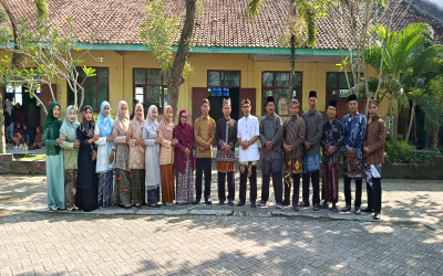 MTs SABILUL MUTTAQIN : UPACARA PERINGATAN HARI KARTINI 2026